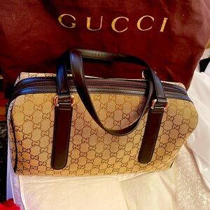 Used once. Orginal dust bag and  stuffing. Beautiful bag for any Gucci lover!